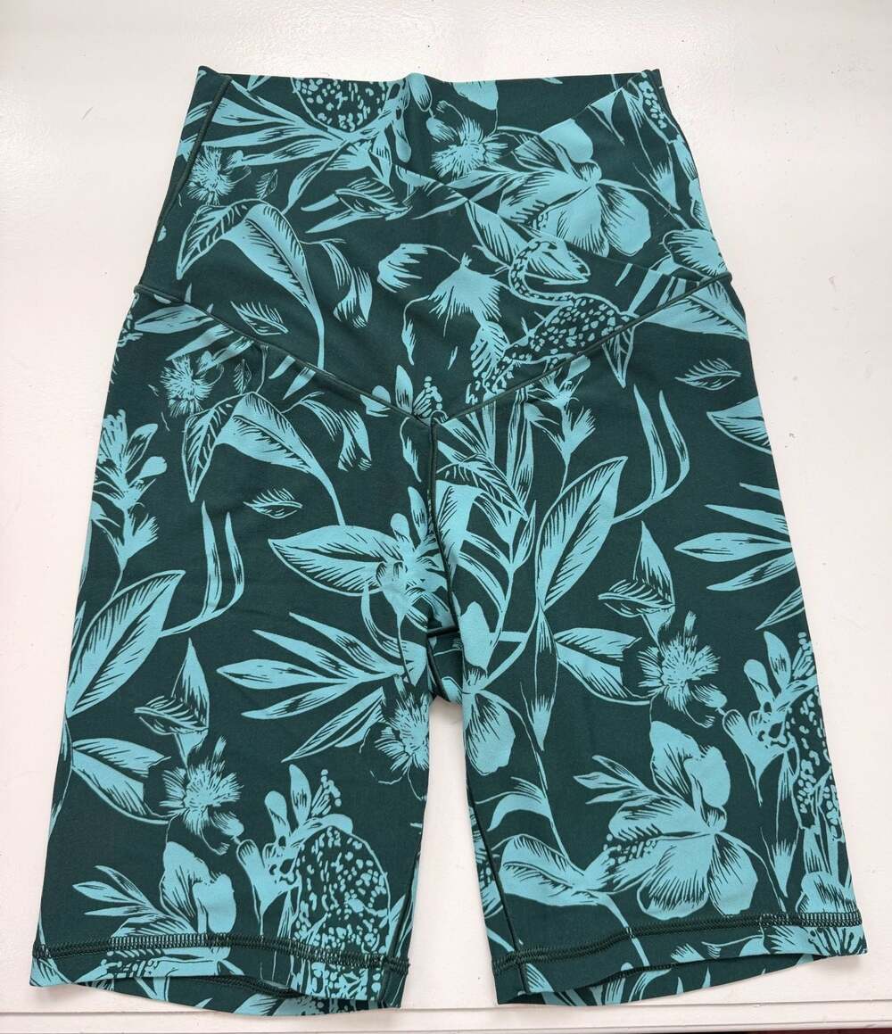OFFLINE by Aerie Real Me Hi-Rise Bike Shorts Size S